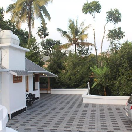 4 Acre Woods Farm Stay Munnar Exterior foto